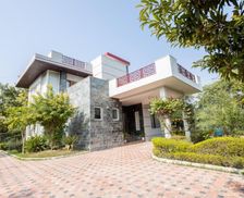 India Haryana Dhauj vacation rental compare prices direct by owner 33158910