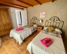 Spain Andalucía Frigiliana vacation rental compare prices direct by owner 16375798