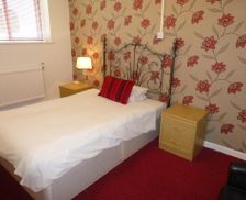 United Kingdom Gwent Blackwood vacation rental compare prices direct by owner 16346308