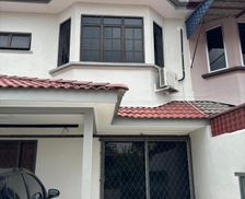 Malaysia Perak Ipoh vacation rental compare prices direct by owner 28362423
