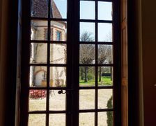 France Burgundy Villiers-Saint-Benoît vacation rental compare prices direct by owner 35491968