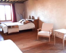 France Auvergne Saint-Victor-Montvianeix vacation rental compare prices direct by owner 35398025