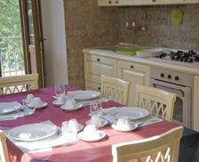 Italy Marche Sassoferrato vacation rental compare prices direct by owner 13790482