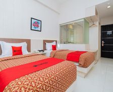 Indonesia East Java Bojonegoro vacation rental compare prices direct by owner 29092943