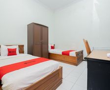 Indonesia East Java Tuban vacation rental compare prices direct by owner 14215239