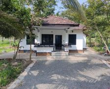 India Kerala Chekadi vacation rental compare prices direct by owner 35574589