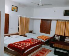 India Rajasthan Mount Ābu vacation rental compare prices direct by owner 35428902