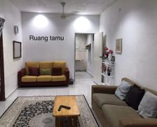 Malaysia Johor Muar vacation rental compare prices direct by owner 35490077