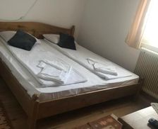 Romania Harghita Vlăhiţa vacation rental compare prices direct by owner 27408045