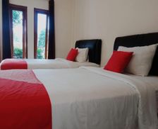 Indonesia East Java Kediri vacation rental compare prices direct by owner 35863966