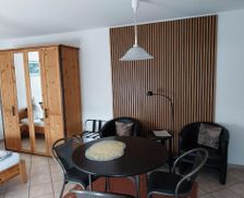 Germany Rhineland-Palatinate Konz-Oberemmel vacation rental compare prices direct by owner 35592257