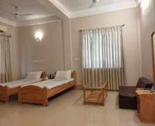 India Tripura Melāghar vacation rental compare prices direct by owner 35070345