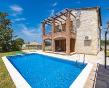 Croatia Istria Čabrunići vacation rental compare prices direct by owner 27576724