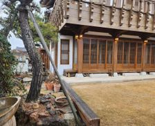 South Korea Gyeongsangbuk-Do Gyeongju vacation rental compare prices direct by owner 26785571