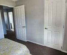 New Zealand Wellington Upper Hutt vacation rental compare prices direct by owner 35574733