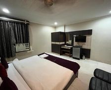 India Uttar Pradesh Jhānsi vacation rental compare prices direct by owner 26737082