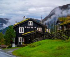 Norway Innlandet Lom vacation rental compare prices direct by owner 19246109