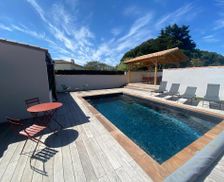 France Island of Ré La Couarde-sur-Mer vacation rental compare prices direct by owner 35596437