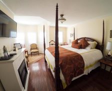 Canada Ontario Niagara-on-the-Lake vacation rental compare prices direct by owner 19198371