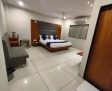 India Gujarat Junagadh vacation rental compare prices direct by owner 29069885