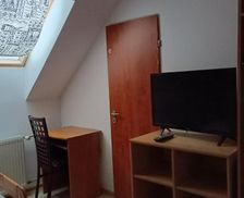 Poland Lubelskie Okszów vacation rental compare prices direct by owner 13697519