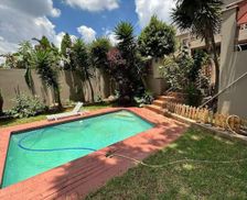 South Africa Gauteng Johannesburg vacation rental compare prices direct by owner 32670585