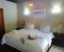 South Africa Gauteng Hammanskraal vacation rental compare prices direct by owner 35152793