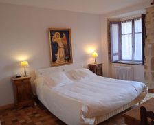 France Deux-Sèvres Airvault vacation rental compare prices direct by owner 12984093