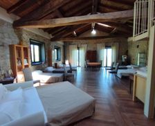 Italy Emilia-Romagna Neviano degli Arduini vacation rental compare prices direct by owner 26954732