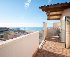 Italy Tuscany Marina di Grosseto vacation rental compare prices direct by owner 26754025