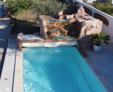 France Languedoc-Roussillon Usclas-lʼHérault vacation rental compare prices direct by owner 24769951