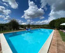 Italy Tuscany San Giovanni dʼAsso vacation rental compare prices direct by owner 14220389