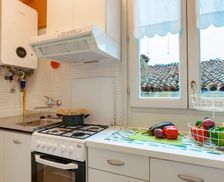 Italy Lombardy Iseo vacation rental compare prices direct by owner 14229831