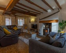 United Kingdom Oxfordshire Bloxham vacation rental compare prices direct by owner 32545370