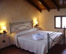 Italy Liguria Pigna vacation rental compare prices direct by owner 17726155