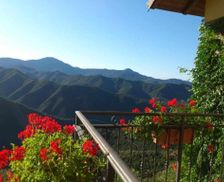 Italy Liguria Pigna vacation rental compare prices direct by owner 15335939