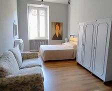 Italy Piedmont Vignale Monferrato vacation rental compare prices direct by owner 35779212