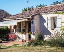 France Aquitaine Sainte-Innocence vacation rental compare prices direct by owner 18283604