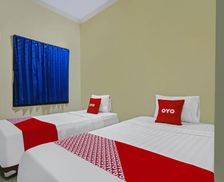 Indonesia Central Java Pekalongan vacation rental compare prices direct by owner 28036997