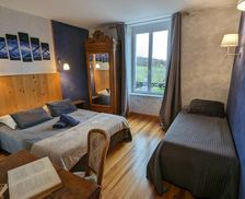 France Auvergne Manglieu vacation rental compare prices direct by owner 35391501