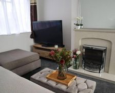 United Kingdom Greater London Barnet vacation rental compare prices direct by owner 35678061