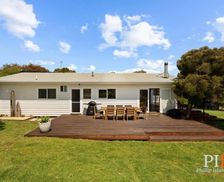 Australia Victoria Smiths Beach vacation rental compare prices direct by owner 35421169