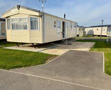 United Kingdom Essex Jaywick Sands vacation rental compare prices direct by owner 35447137