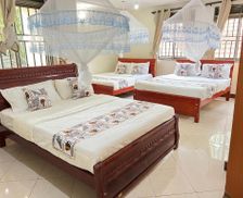 Uganda  Entebbe vacation rental compare prices direct by owner 35843942