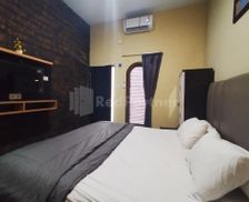 Indonesia Sumatra Tanjungkarang vacation rental compare prices direct by owner 35481131