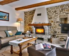 France Brittany Mahalon vacation rental compare prices direct by owner 13010940