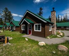 Canada Alberta Jasper vacation rental compare prices direct by owner 18888595