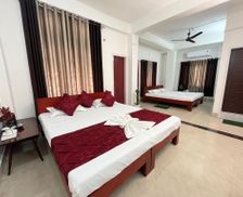 India Assam Guwahati vacation rental compare prices direct by owner 35017885