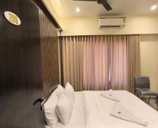 India Maharashtra Navi Mumbai vacation rental compare prices direct by owner 35452434