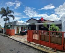 Indonesia Central Java Wonosobo vacation rental compare prices direct by owner 26717808